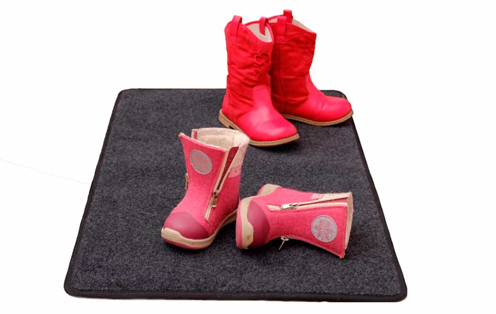 «Теплолюкс» Carpet. Коврик с подогревом для сушки обуви и обогрева ног